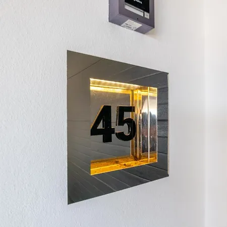 Feriehus Tiz House *